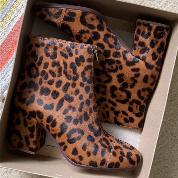 NIB Madewell The Amalia Zip Boot Leopard Calf Hair - Picture 2 of 4